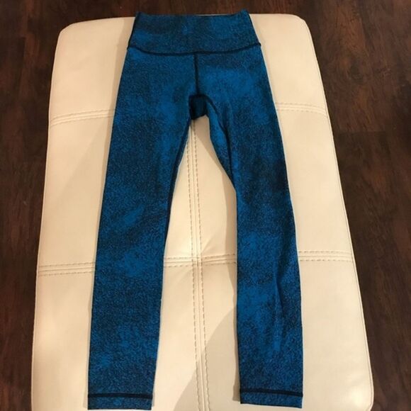 Lululemon Wunder Under Leggings - Picture 1 of 5